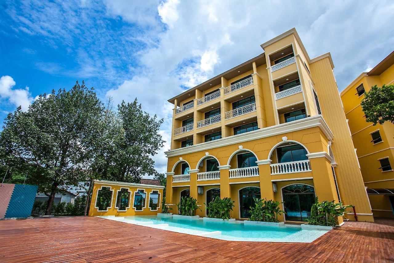 The Pineapple Hotel Krabi town Buitenkant foto