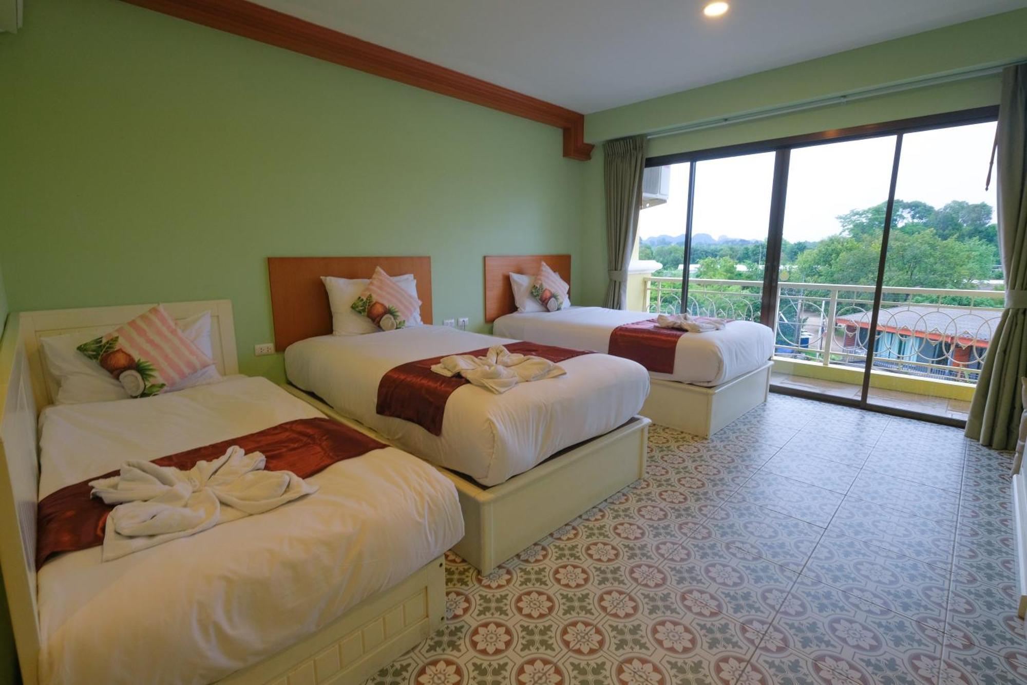 The Pineapple Hotel Krabi town Buitenkant foto