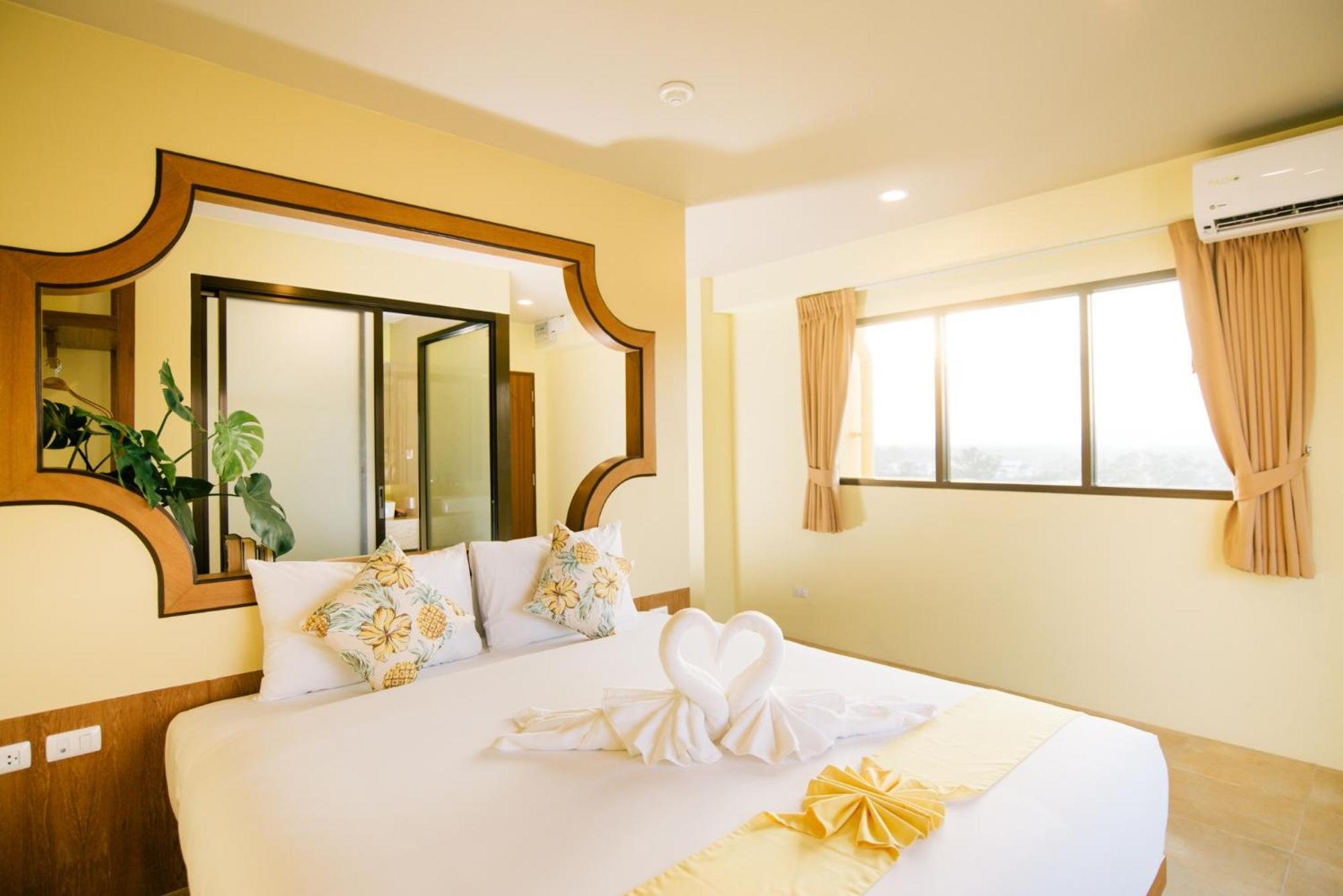 The Pineapple Hotel Krabi town Buitenkant foto
